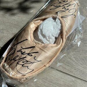 Signed Chelsy Meiss First Soloist Ballerina Ballet Flats – Nutcracker
